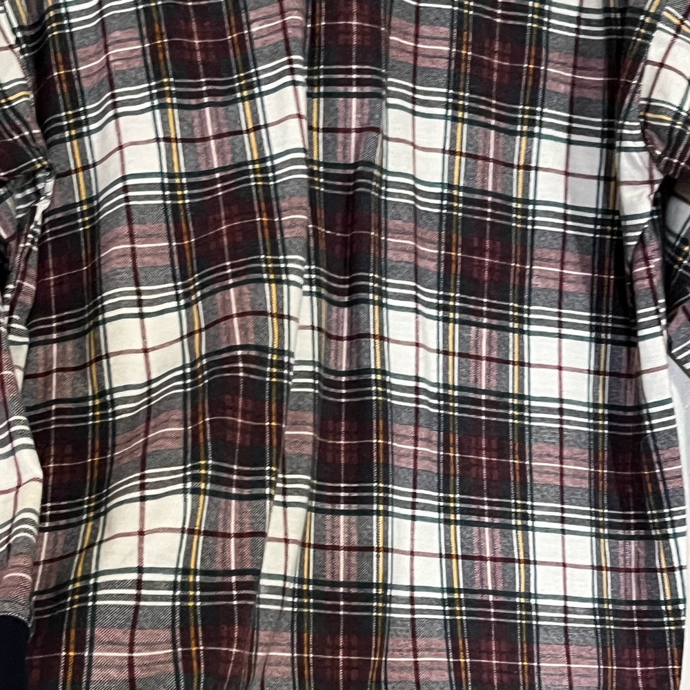 Knights of Round Table Plaid Long Sleeve - Picture 7 of 12